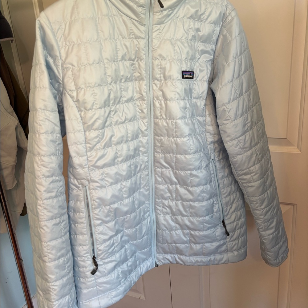 Patagonia Women's Light Blue Quilted Puffer Jacket